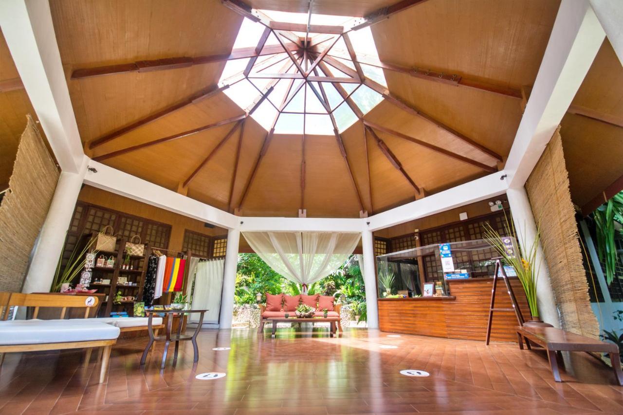 Mandala Spa&Resort Villas Manoc-Manoc Esterno foto